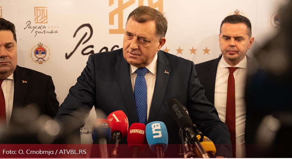 63a6ed87379c9-milorad dodik.JPG